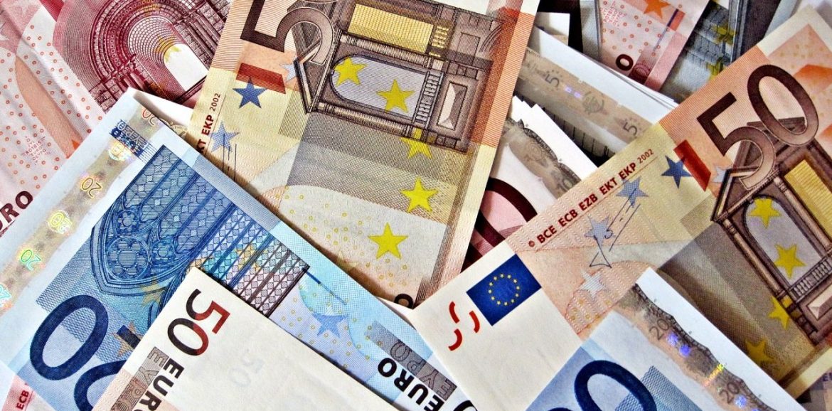 Pagar tarde al transporte sigue siendo la norma