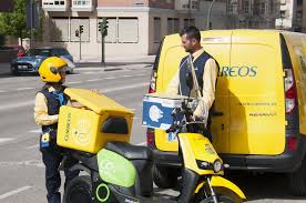 Si, es cansado, pero tenemos que seguir hablando de Correos: sigue perdiendo dinero, 522 millones en el 2024