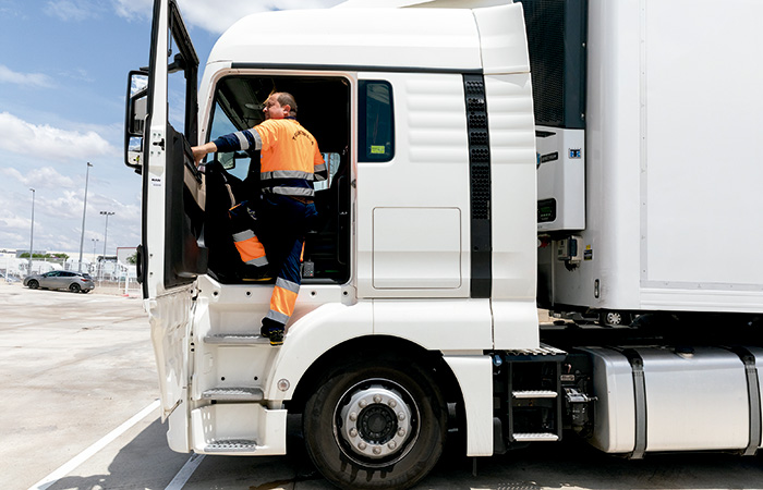 Ponemos cifras: en 4 años se jubilan 3.4 millones de choferes en el Transporte